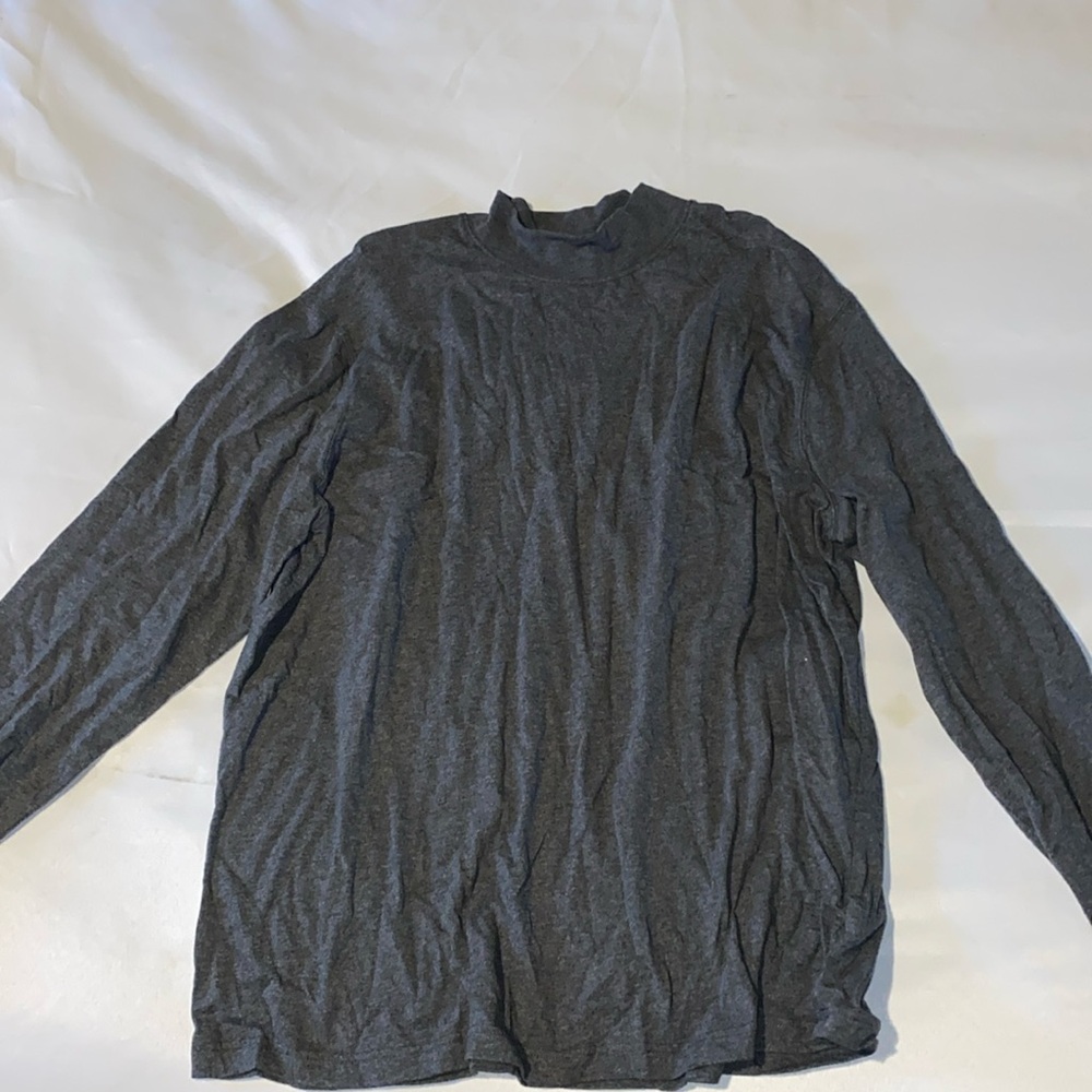 L.L. Bean Dark Gray Long Sleeve Tee
